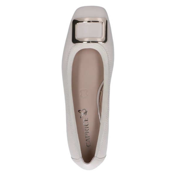 Обувки бежово Caprice