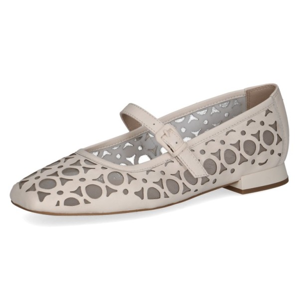 Обувки бежово Caprice